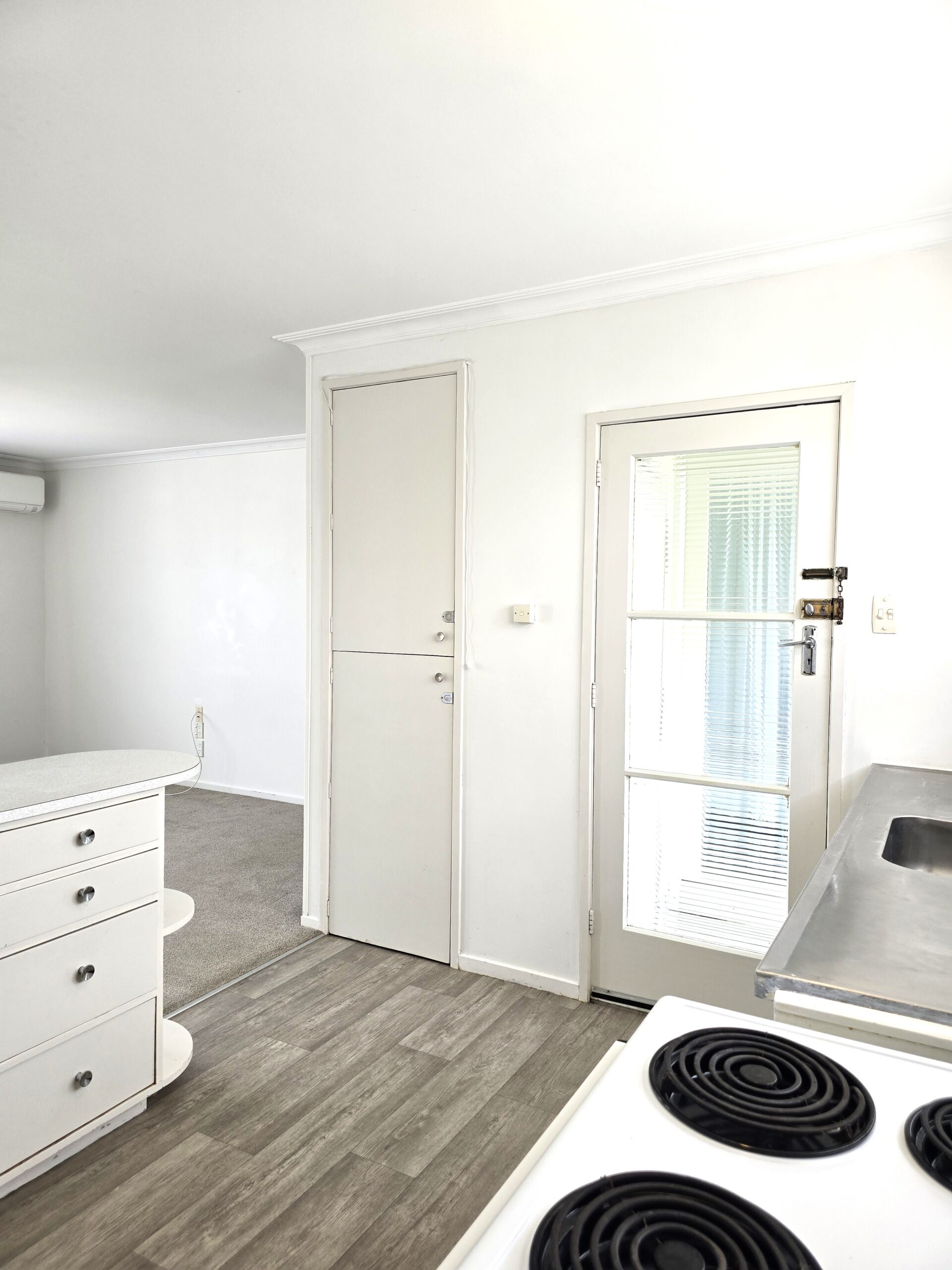 Property - Kitchen 2 Scaled   Evans Property Management - Evans Property Management