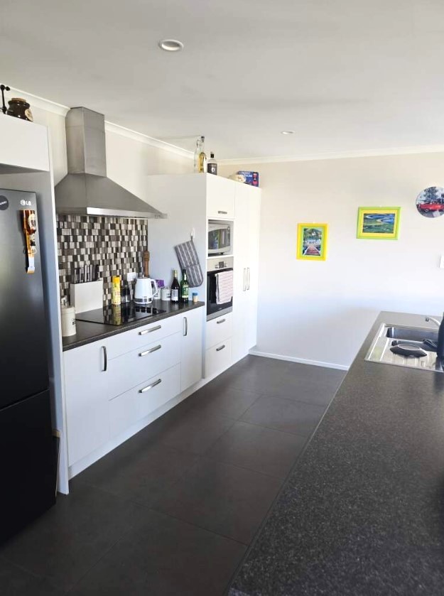 Property - Kitchen 1   Evans Property Management - Evans Property Management