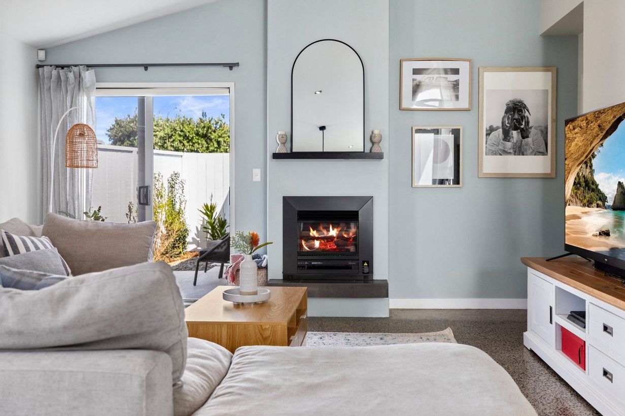 Property - Lounge   Evans Property Management - Evans Property Management