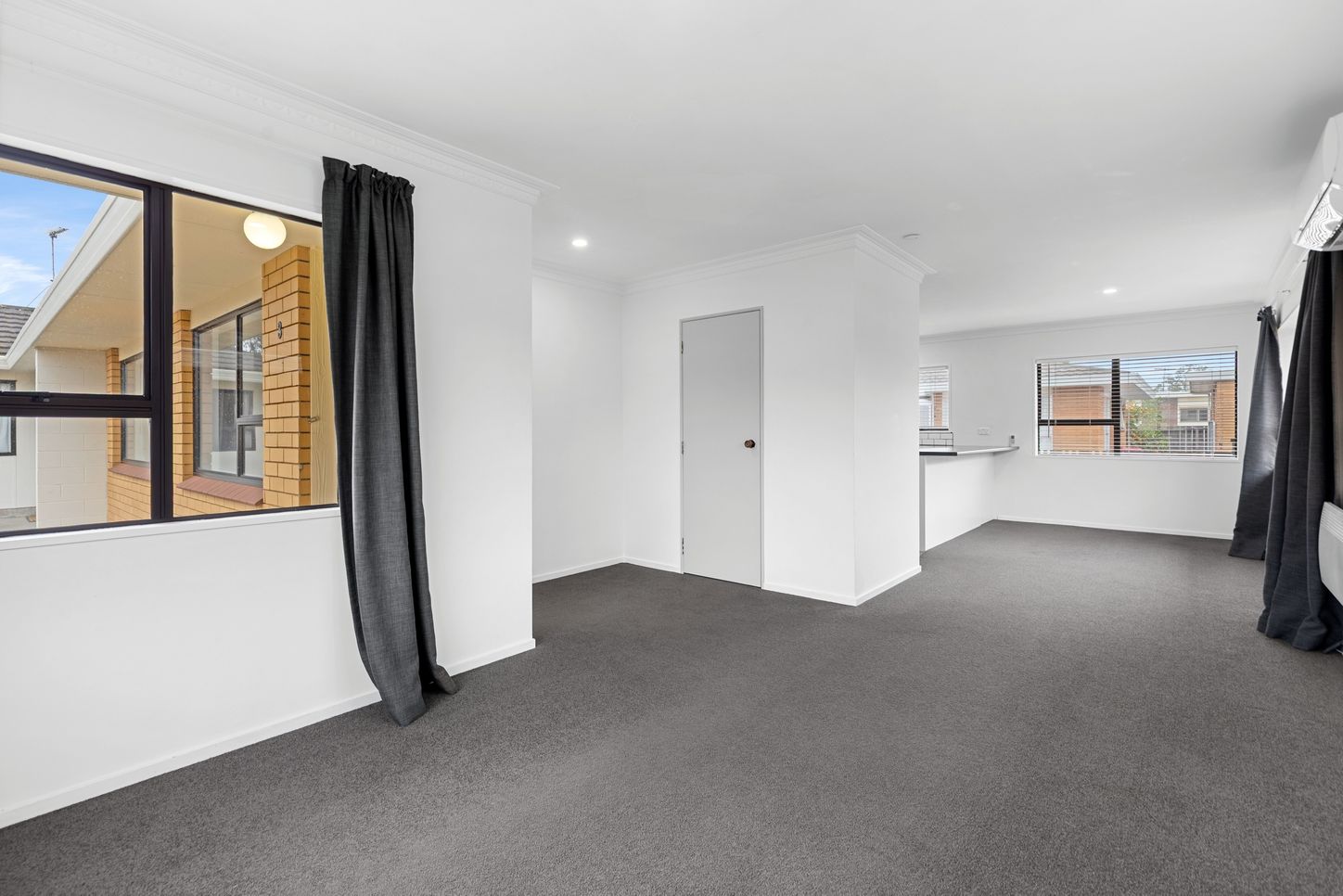 Property - DINING LOUNGE 2 Copy   Evans Property Management - Evans Property Management