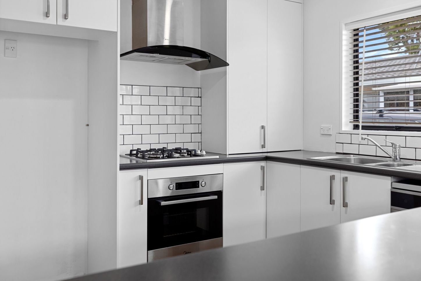 Property - GAS HOB 1   Evans Property Management - Evans Property Management