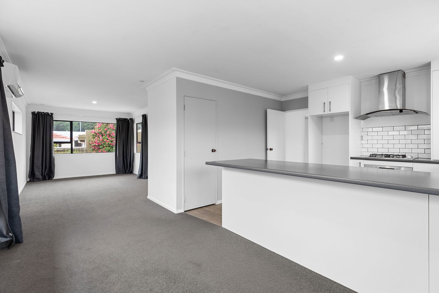 Property - KITCHEN DINING LOUNGE Copy   Evans Property Management - Evans Property Management