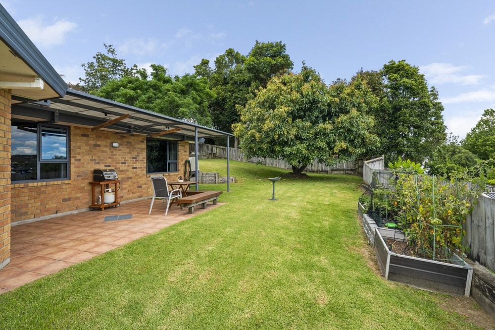 Property - Exterior Lawn   Evans Property Management - Evans Property Management