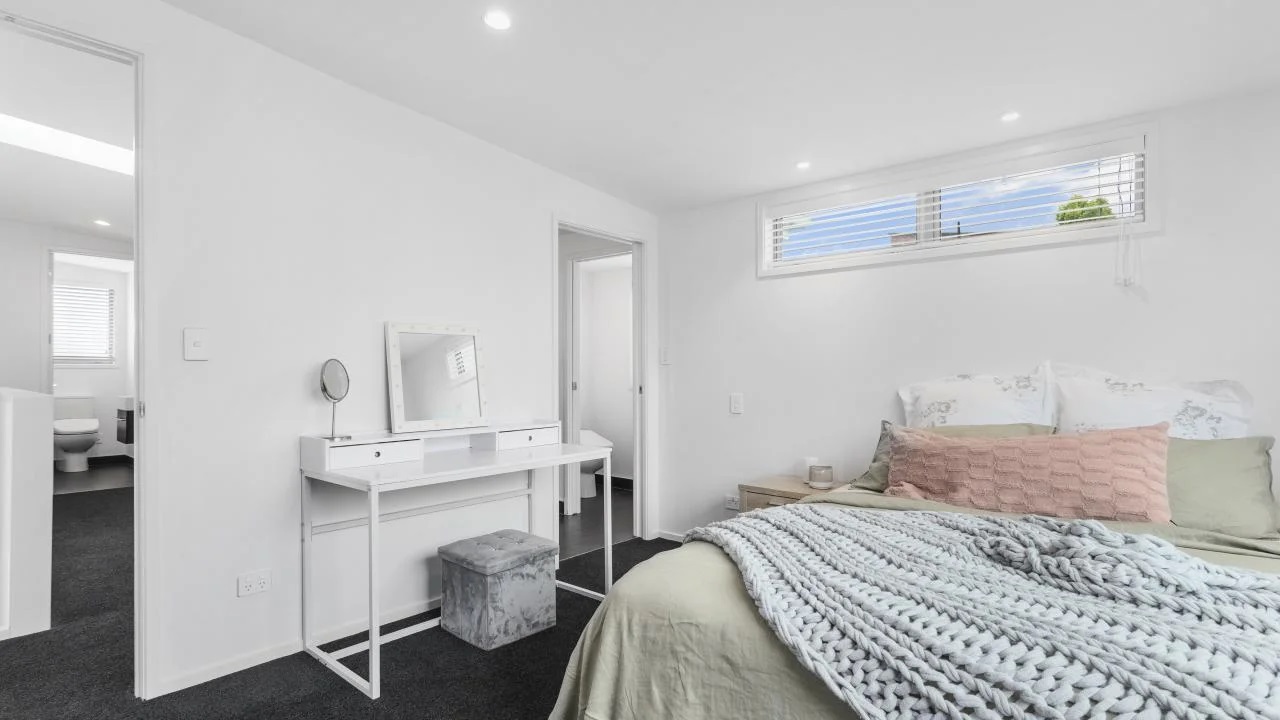 Property - Master Ensuite   Evans Property Management - Evans Property Management