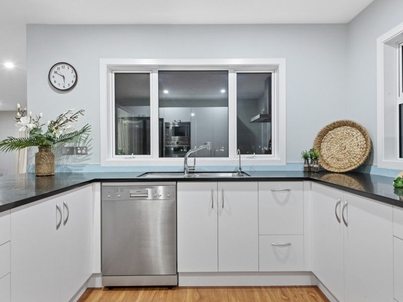 Property - Kitchen 2 1   Evans Property Management - Evans Property Management