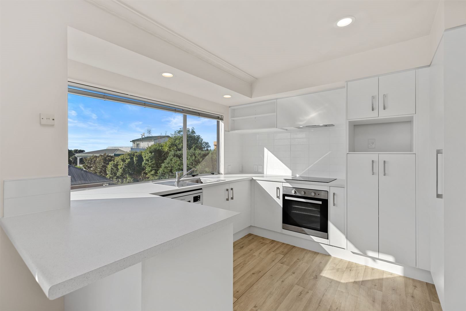 Property - Kitchen 3   Evans Property Management - Evans Property Management