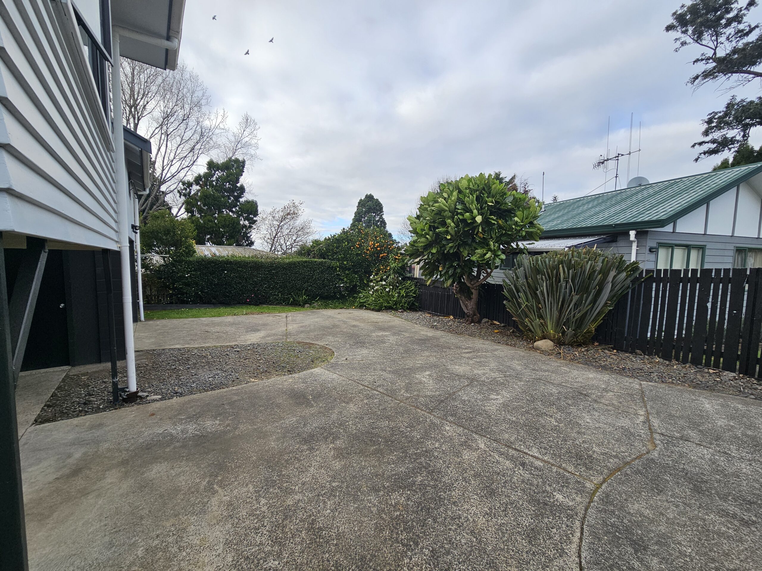 Property - Parking Driveway Scaled   Evans Property Management - Evans Property Management