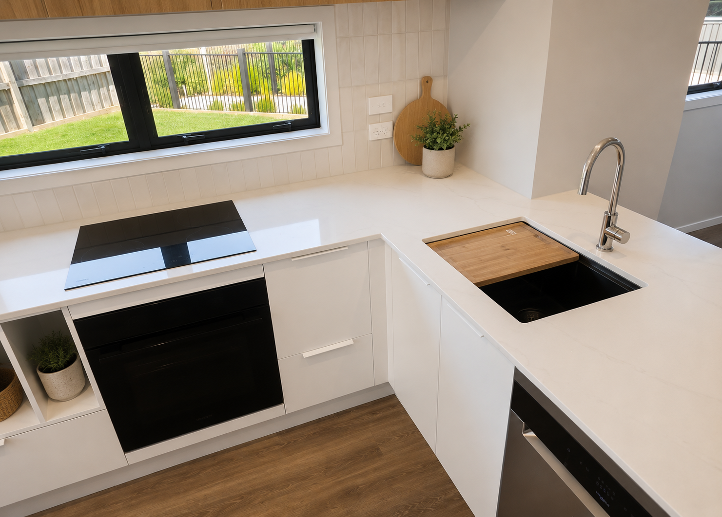 Property - Kitchen 2 4   Evans Property Management - Evans Property Management