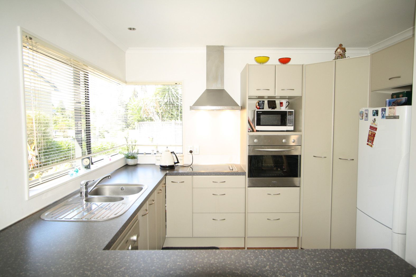 Property - Kitchen 2   Evans Property Management - Evans Property Management