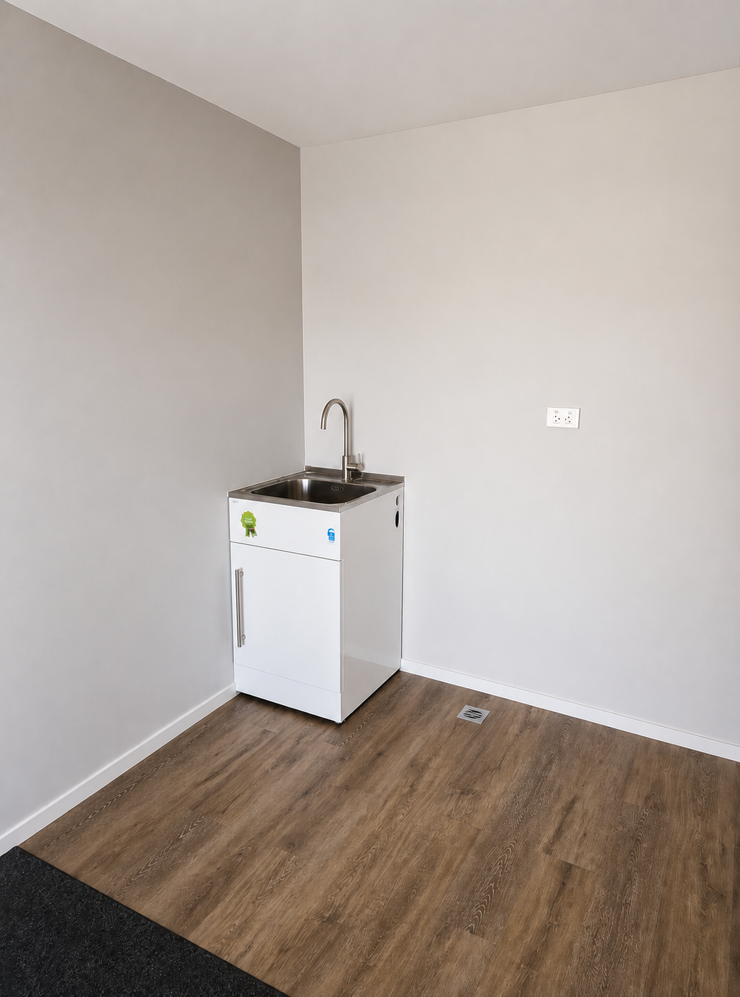 Property - Laundry 2   Evans Property Management - Evans Property Management
