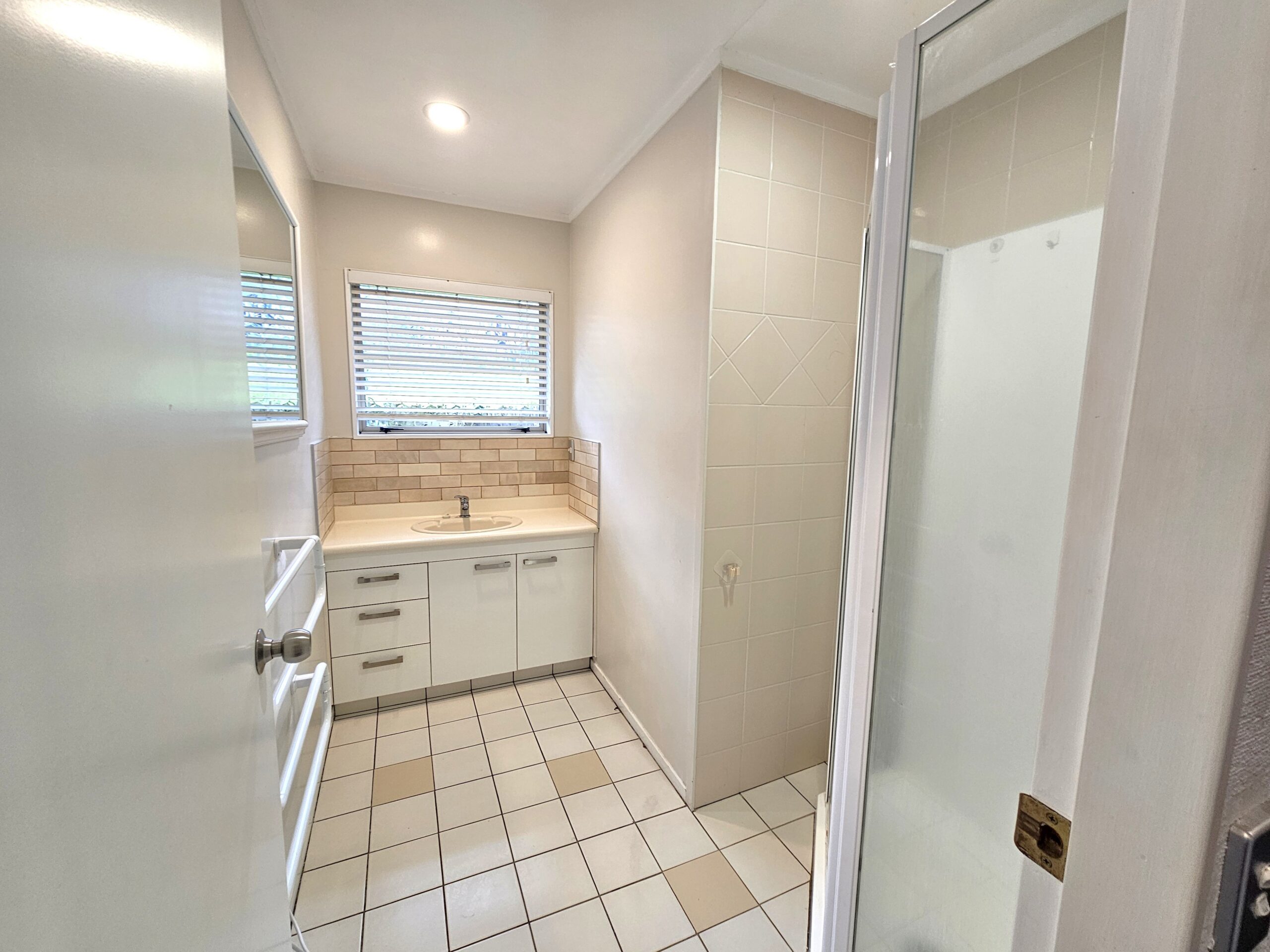 Property - Bathroom 1 Scaled   Evans Property Management - Evans Property Management