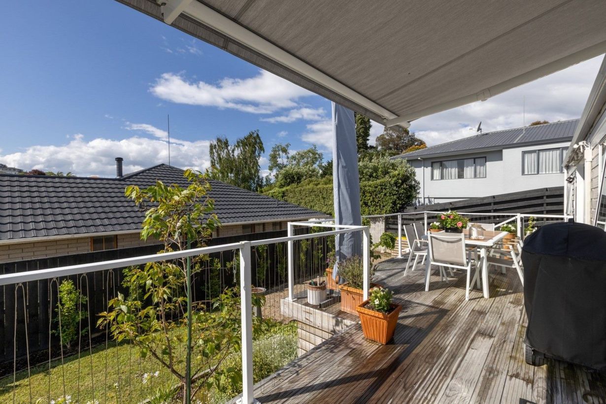 Property - Deck 2   Evans Property Management - Evans Property Management
