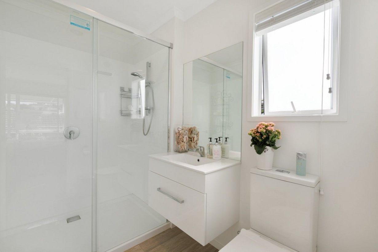 Property - Ensuite   Evans Property Management - Evans Property Management