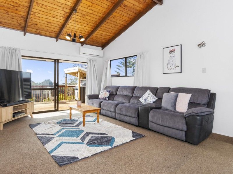 Property - Lounge   Evans Property Management - Evans Property Management