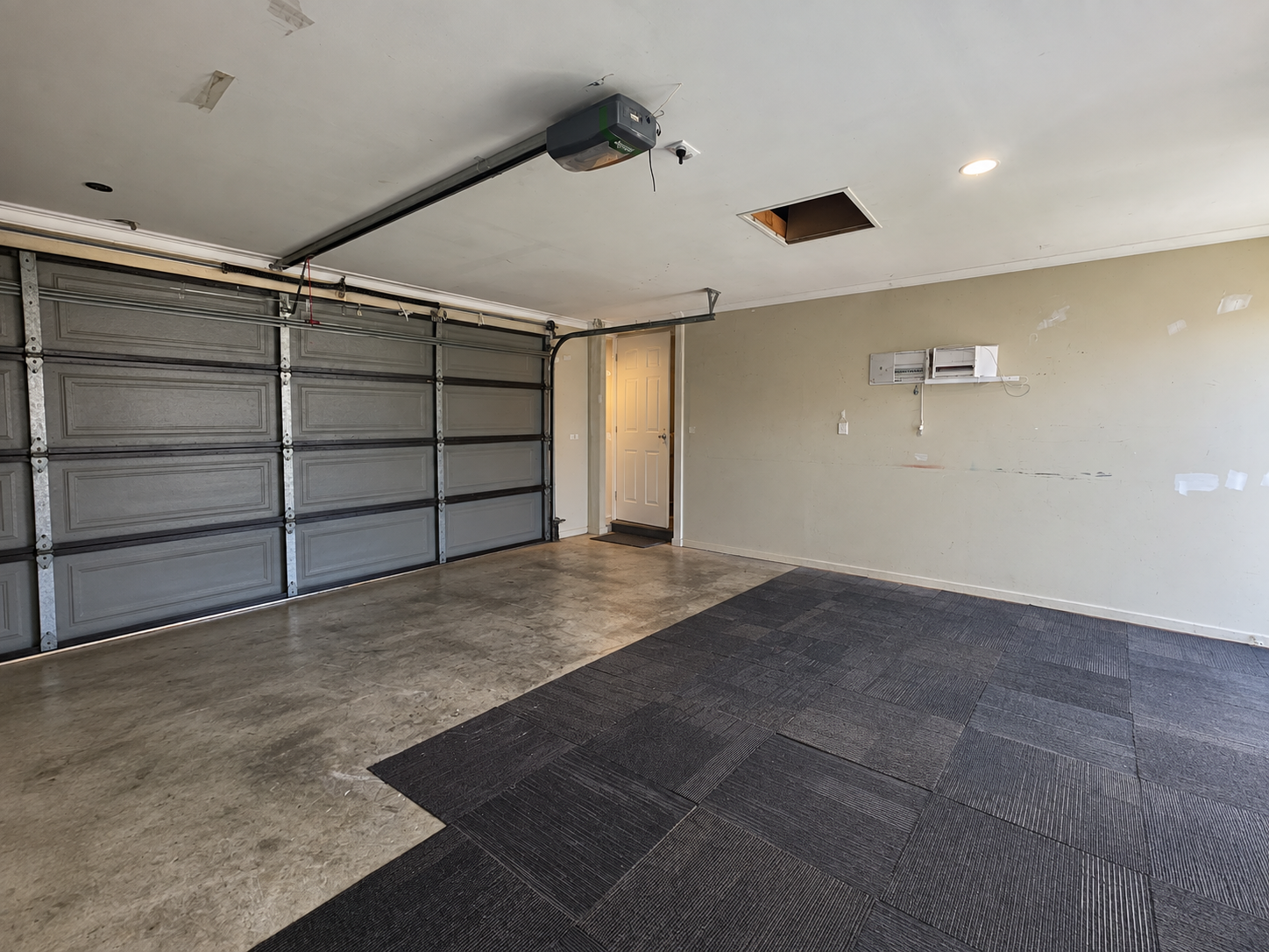 Property - Garage   Evans Property Management - Evans Property Management